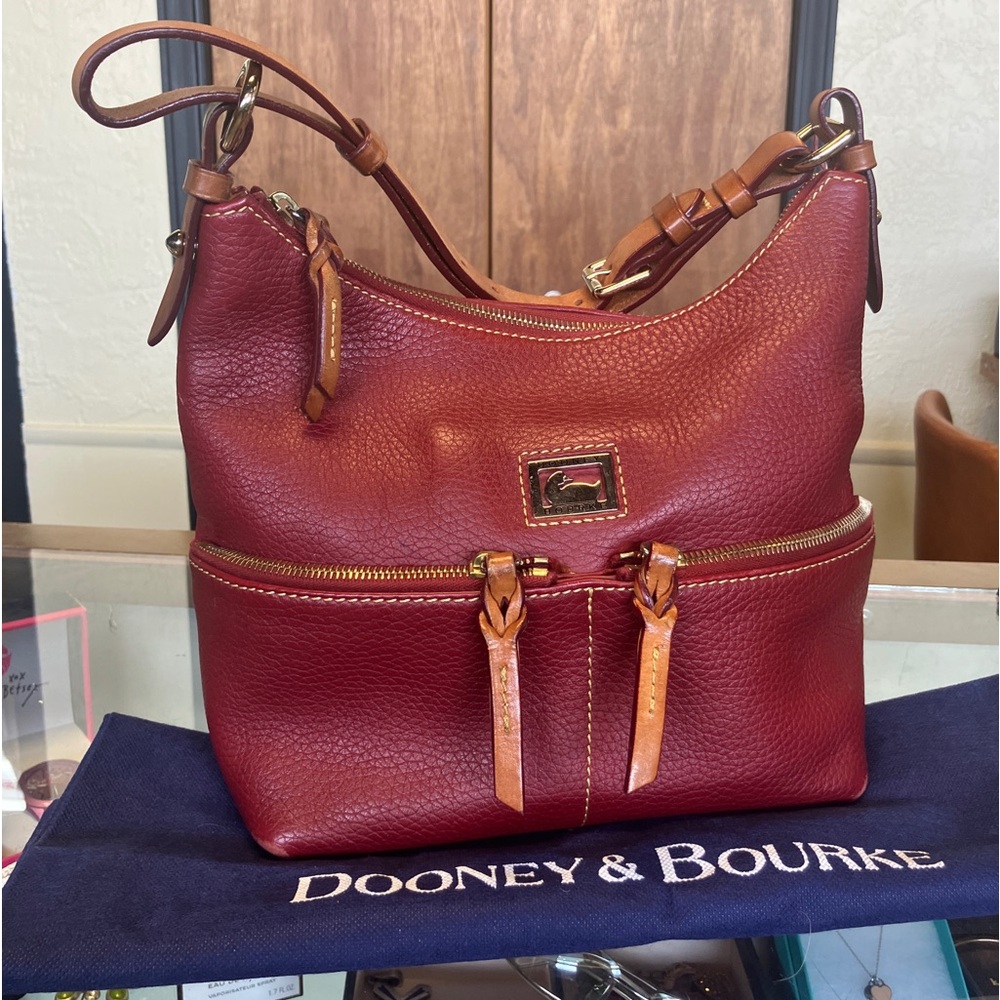 Dooney & Bourke small zipper pocket sac